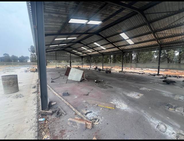 22,350M² VACANT LAND FOR SALE IN VALLEY SETTLEMENTS AH